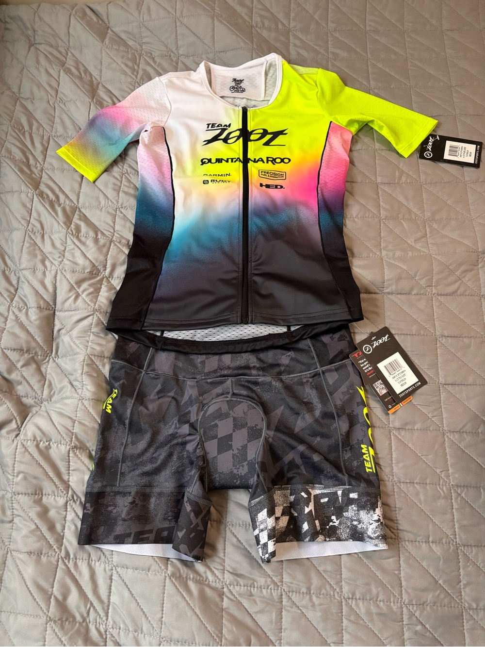 2026 Team Zoot Tri Aero Jersey and Tri 6” Short